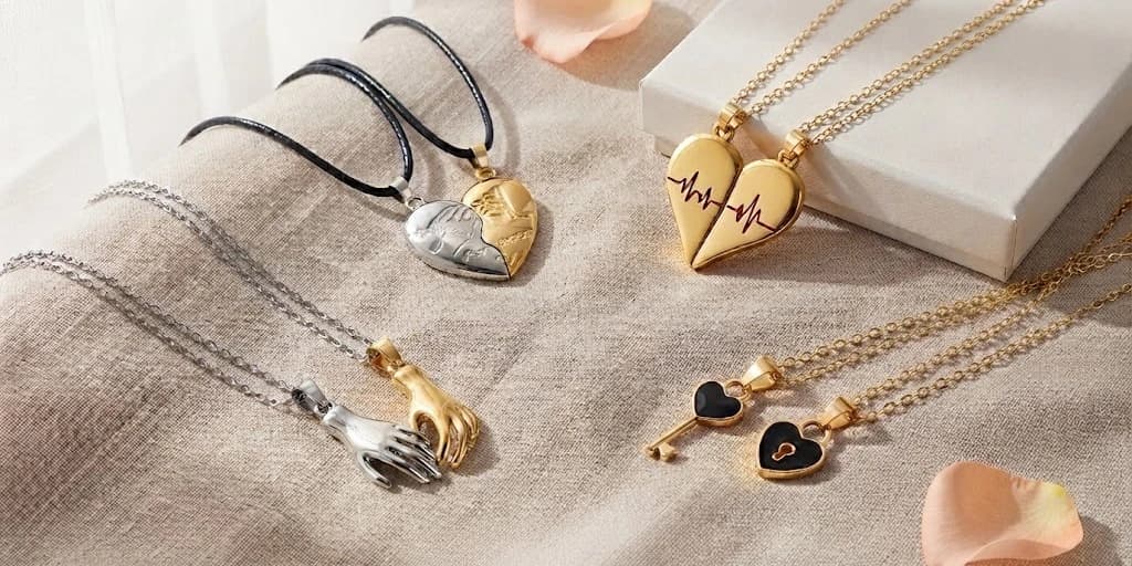Matching Couple Necklaces in Pakistan: A Complete Symbolism Guide